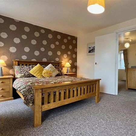 Luxury 4 Bedroom Seaside Apartment - Glan Y Werydd House Бармут Экстерьер фото
