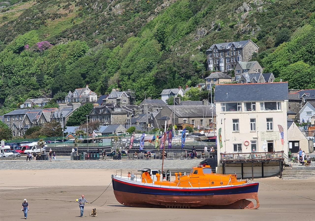 Luxury 4 Bedroom Seaside Apartment - Glan Y Werydd House Бармут Экстерьер фото